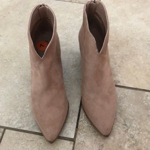 New without tags. US size women’s 7 Qupid brand mini boot